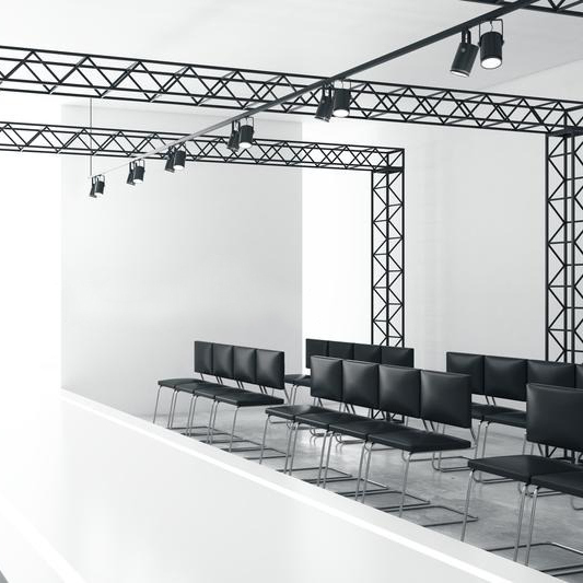 white-empty-fashion-runway-white